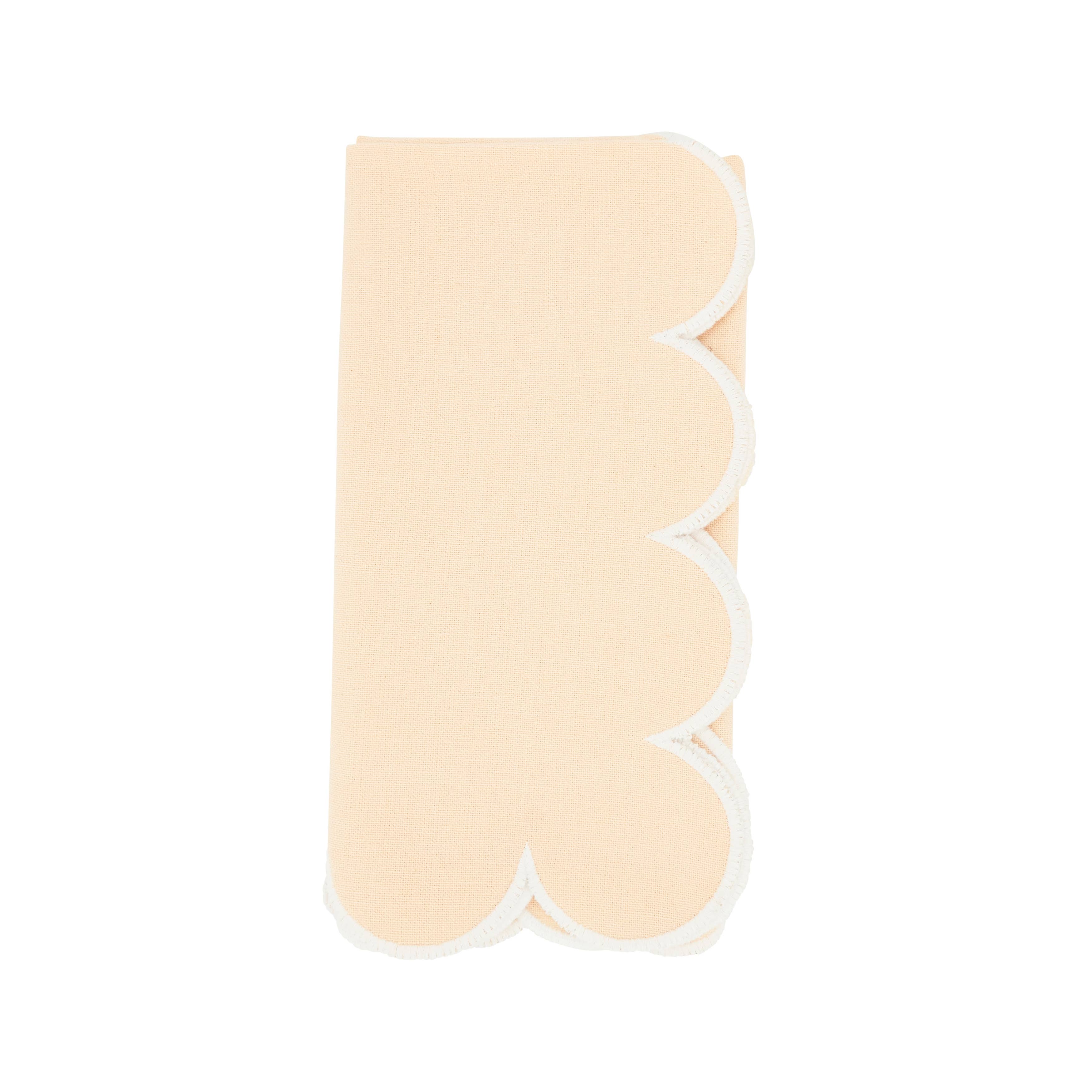 Scalloped Hem Napkin