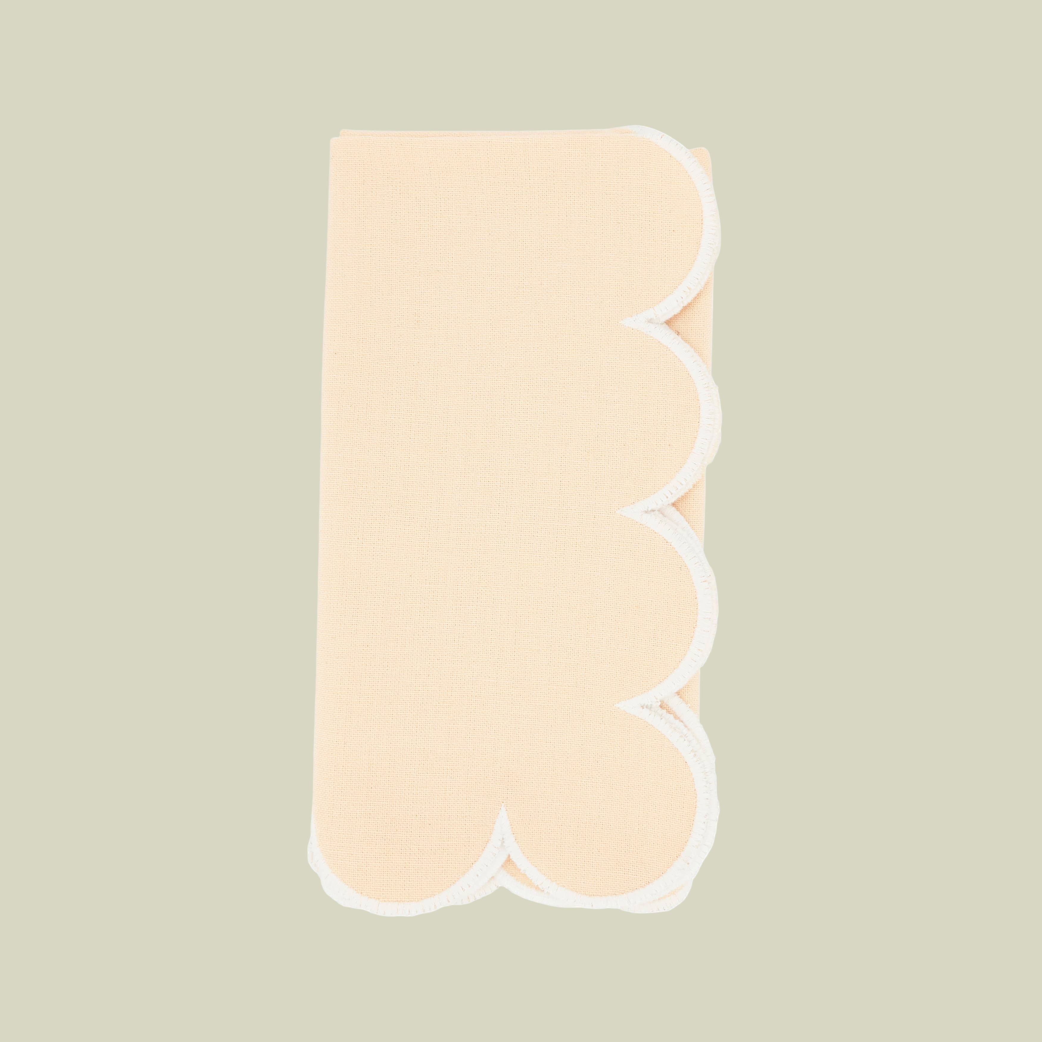 Scalloped Hem Napkin