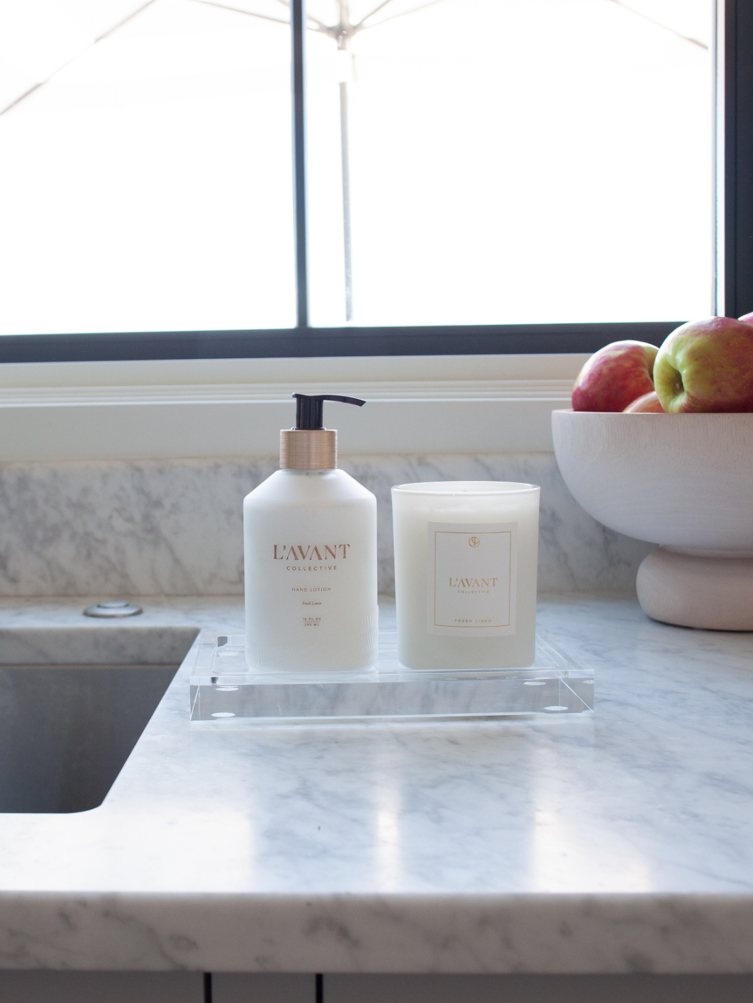 Medium Lucite Tray - Salt & Creek