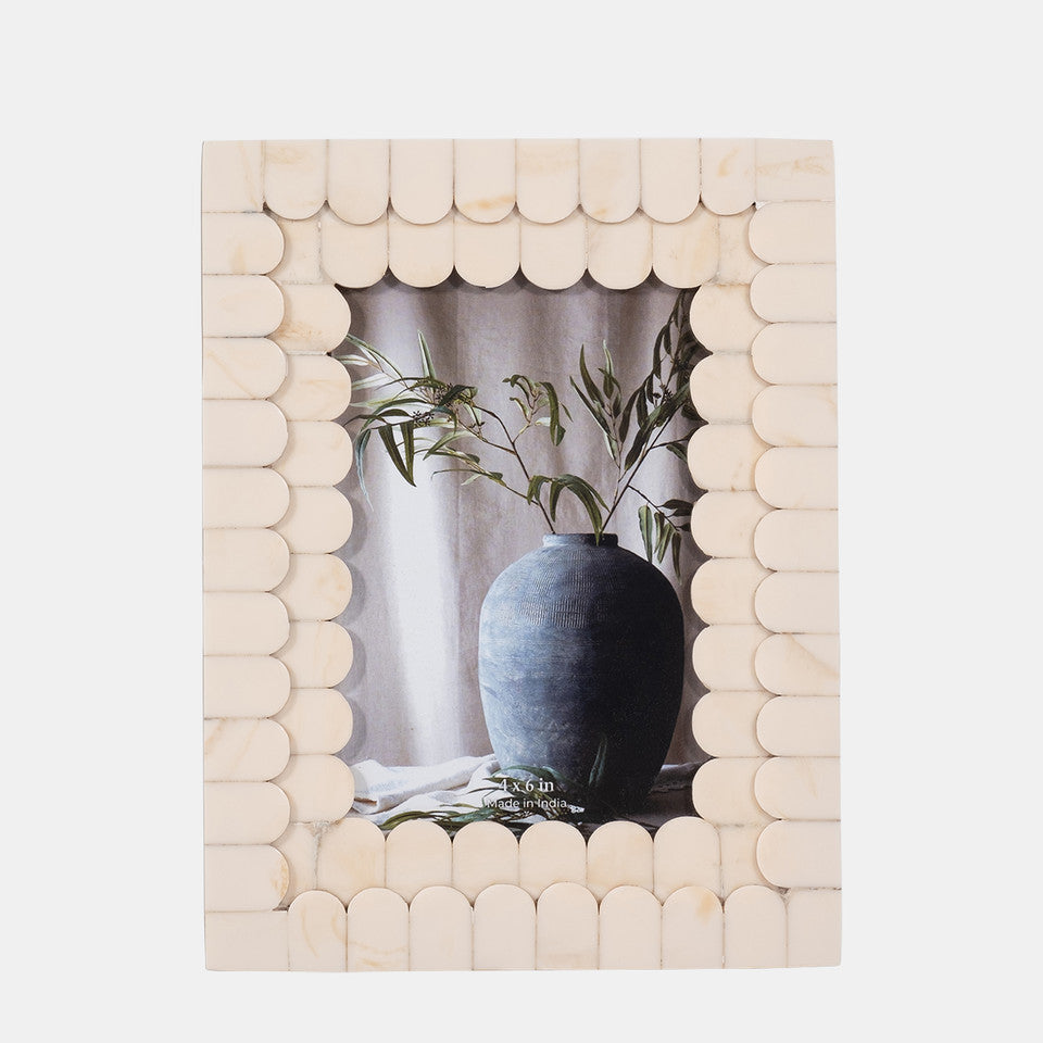 Scalloped Photo Frame - Salt & Creek