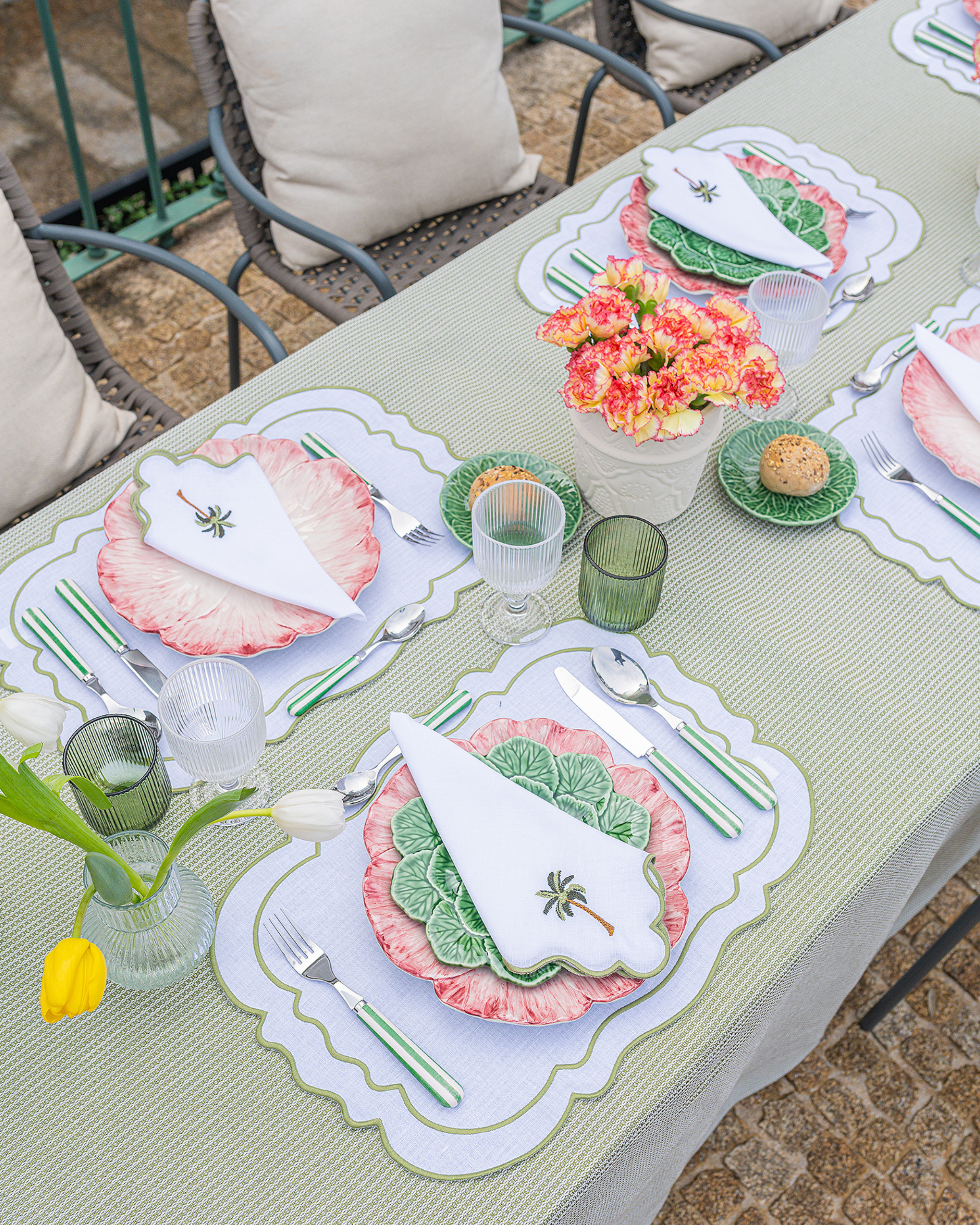 Wavy Guardanapo with Palm - Salt &amp; Creek
