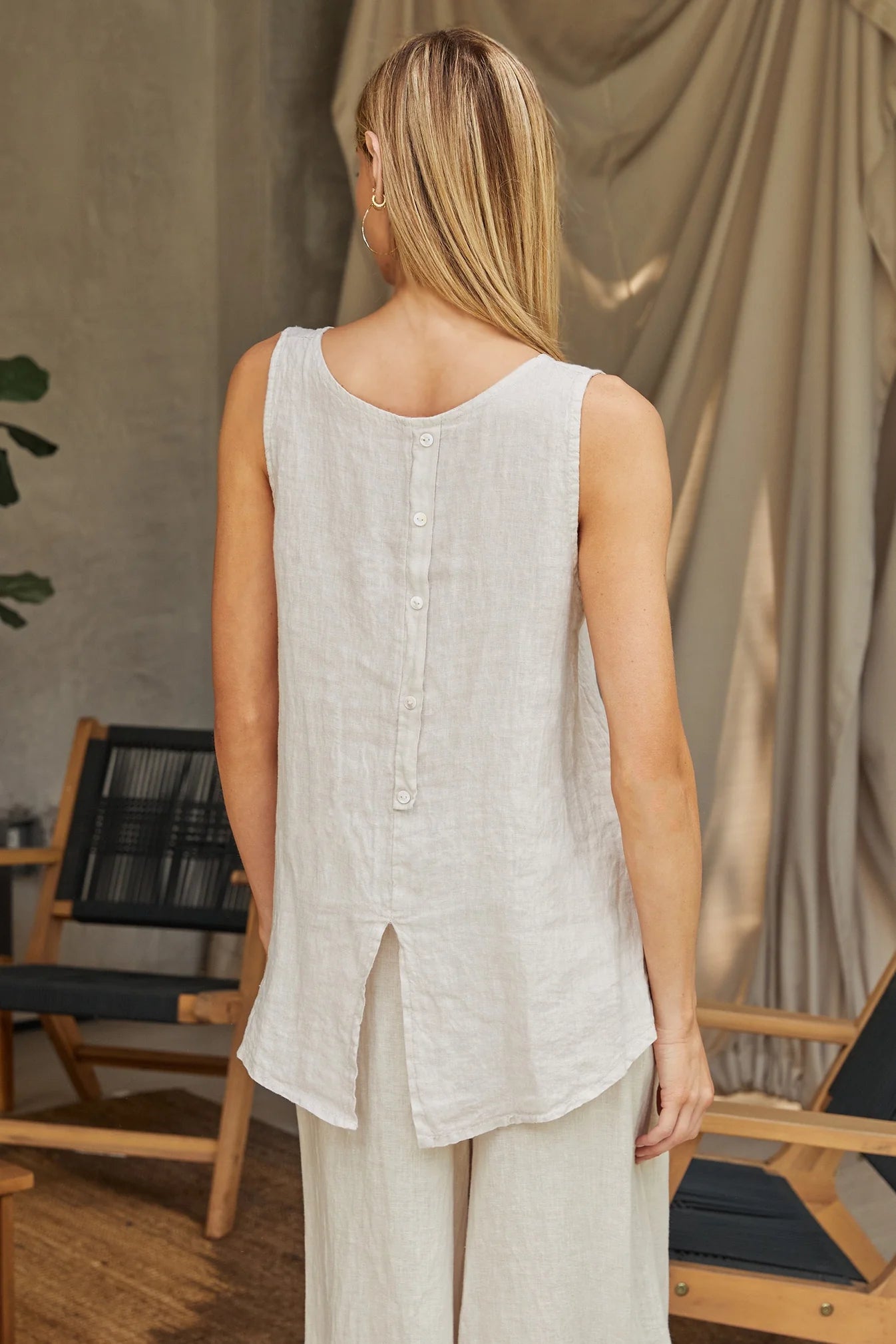 Coastlines Back Button Sleeveless Top~ Italian Linen