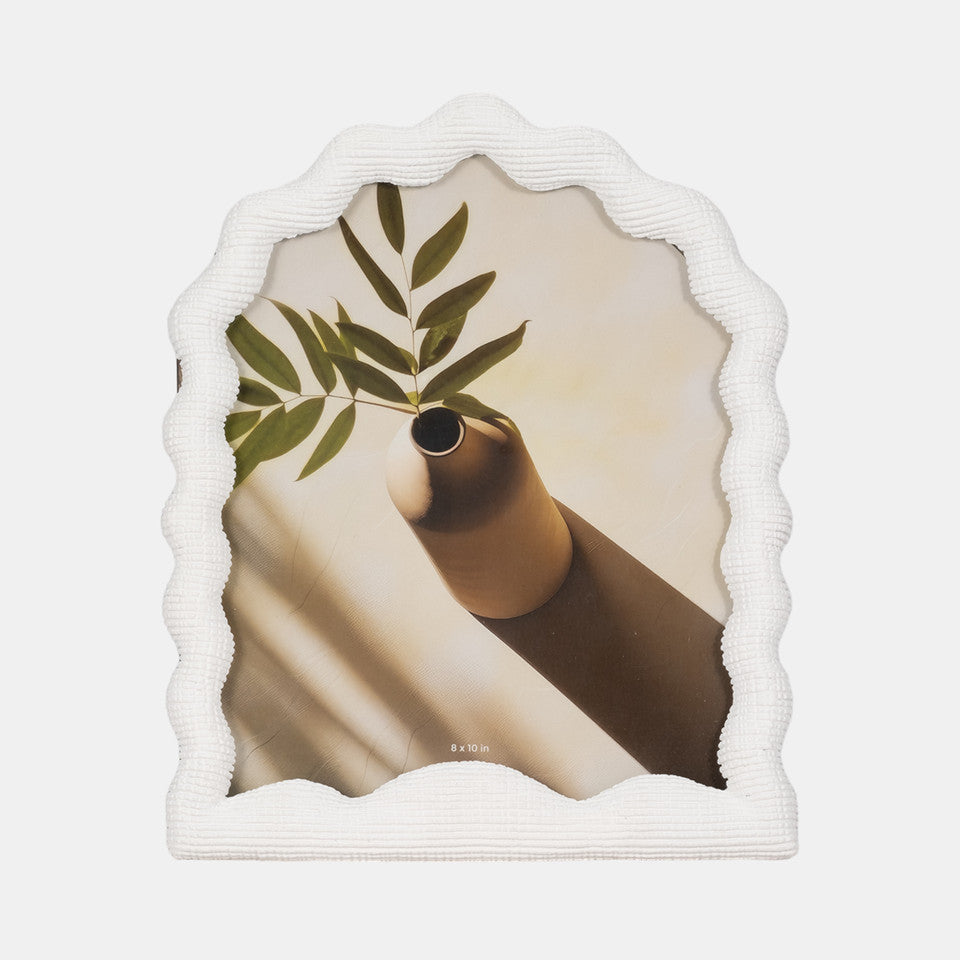 Wavy Arch Photo Frame