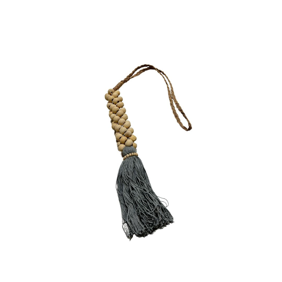 Earthen Tassel