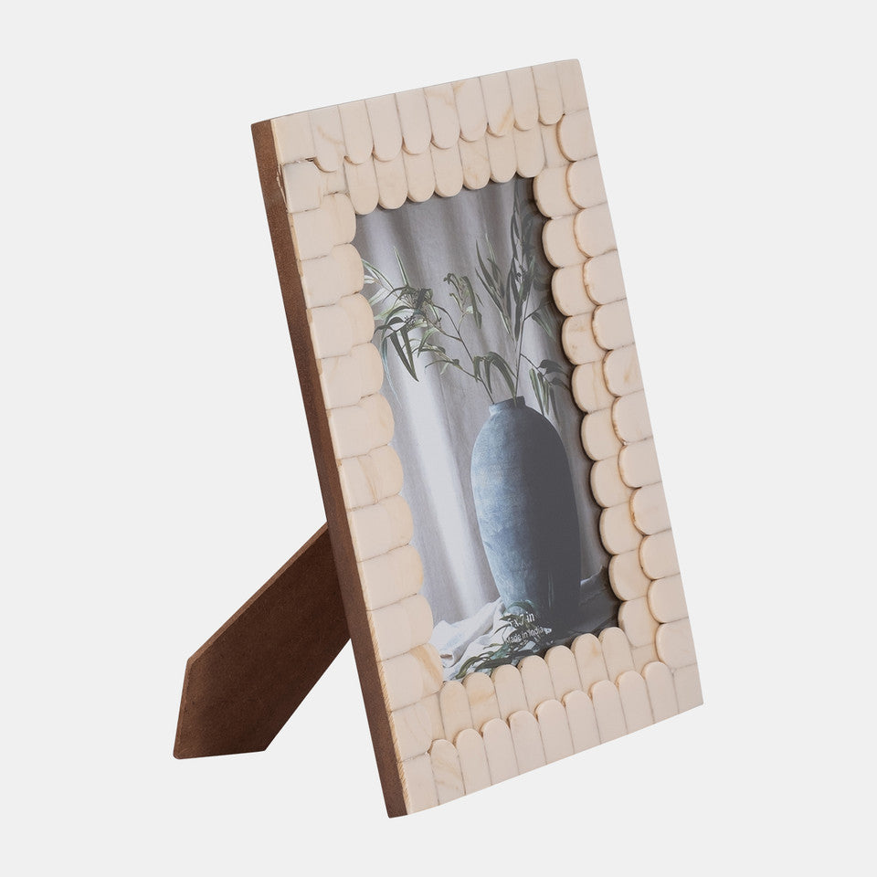 Scalloped Photo Frame - Salt & Creek