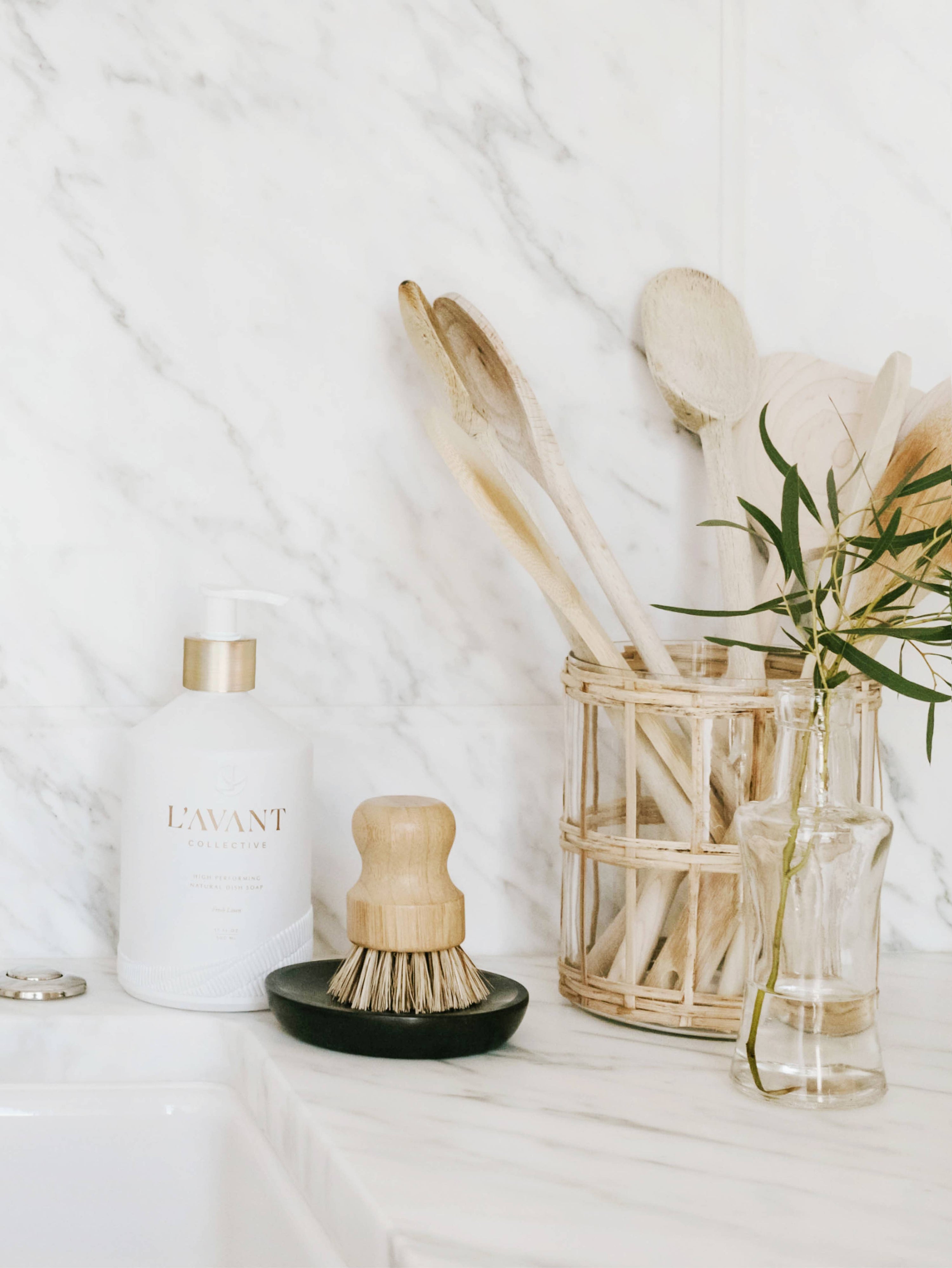 Fresh Linen Dish Soap - Salt &amp; Creek