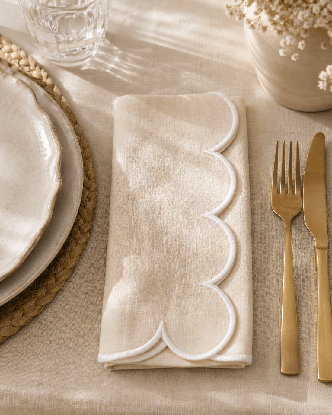 Scalloped Hem Napkin