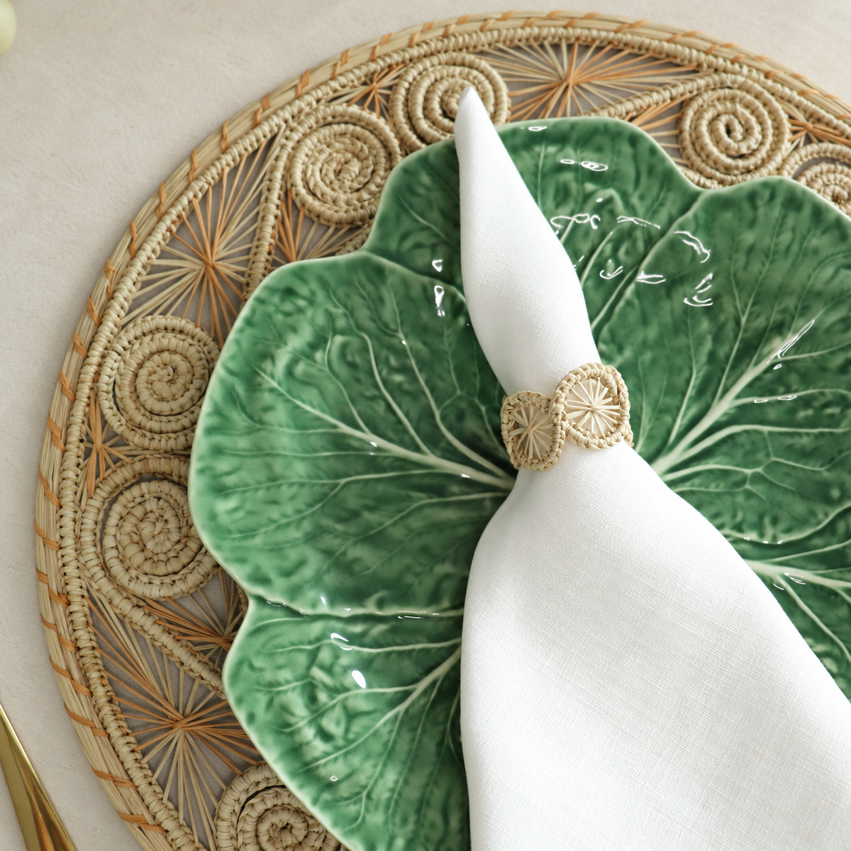 Kani Swirl Napkin Ring
