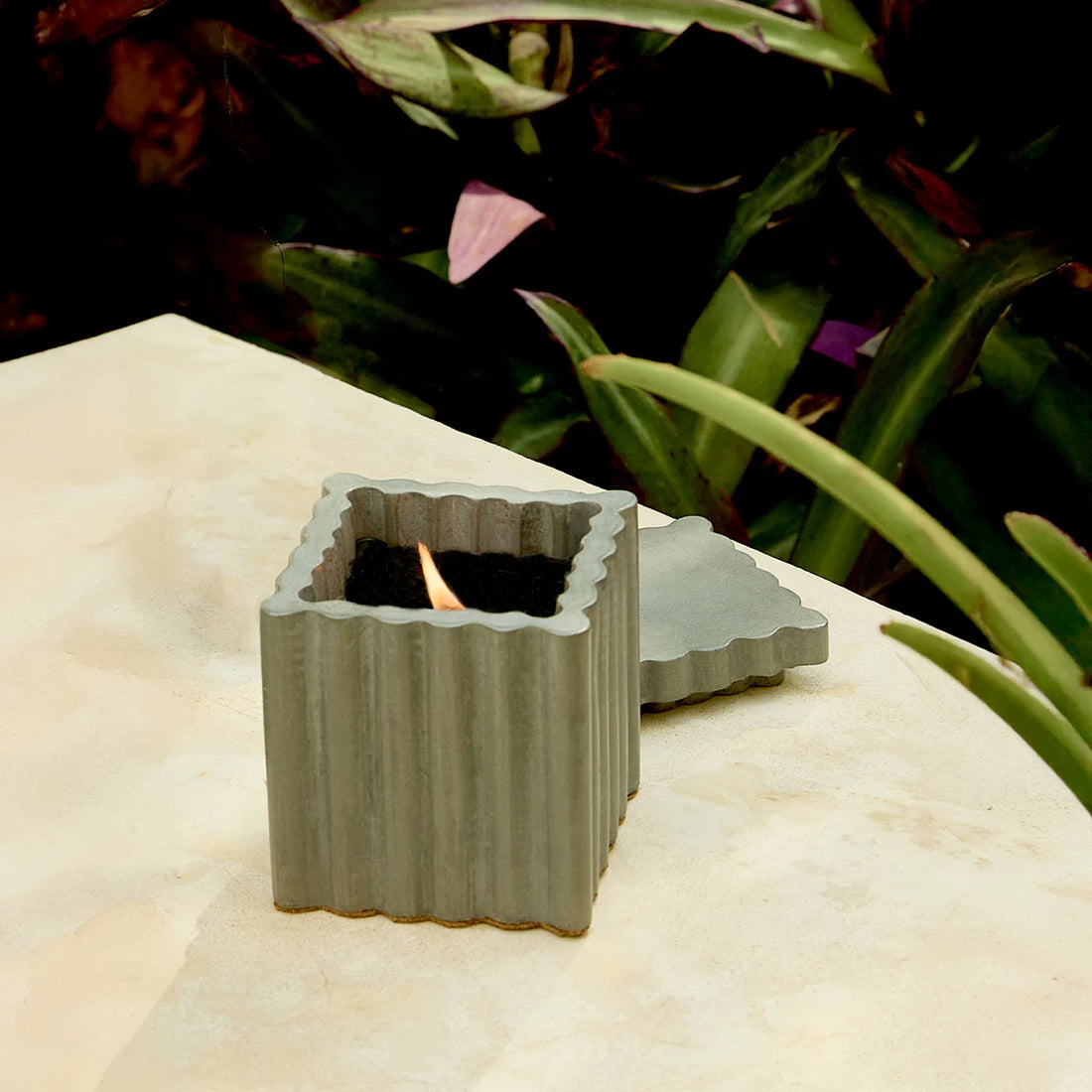 Santal Cinder Citronella Candle