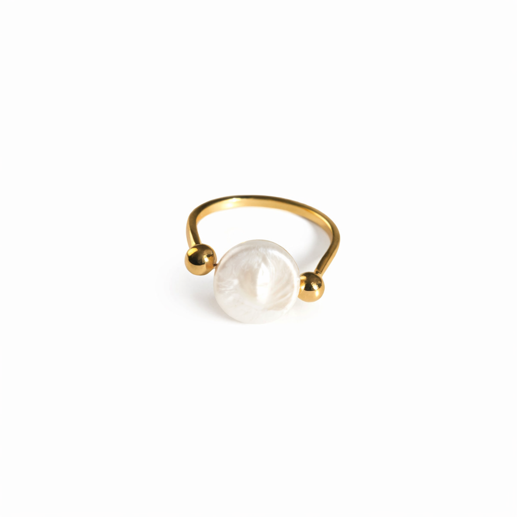 Gabriette Freshwater Pearl Ring - Salt &amp; Creek