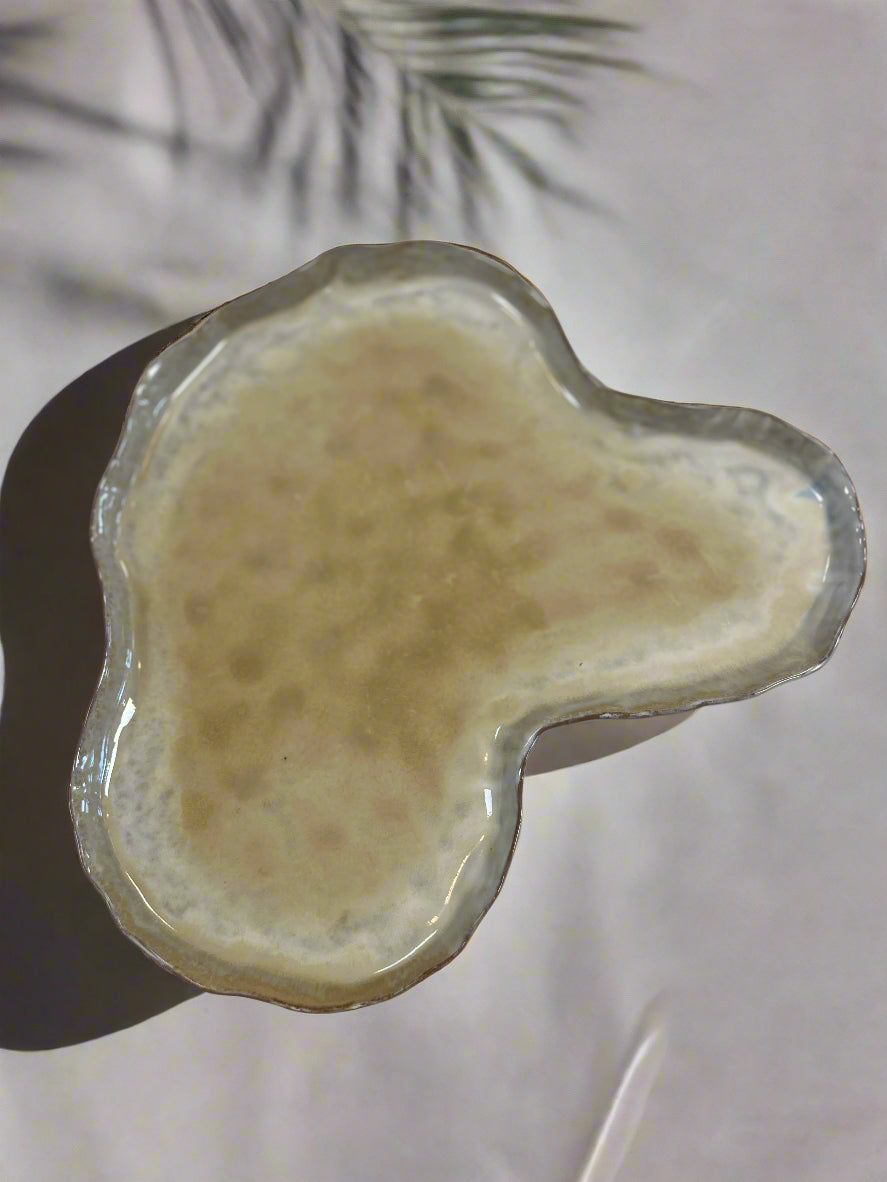 Caverns Plate