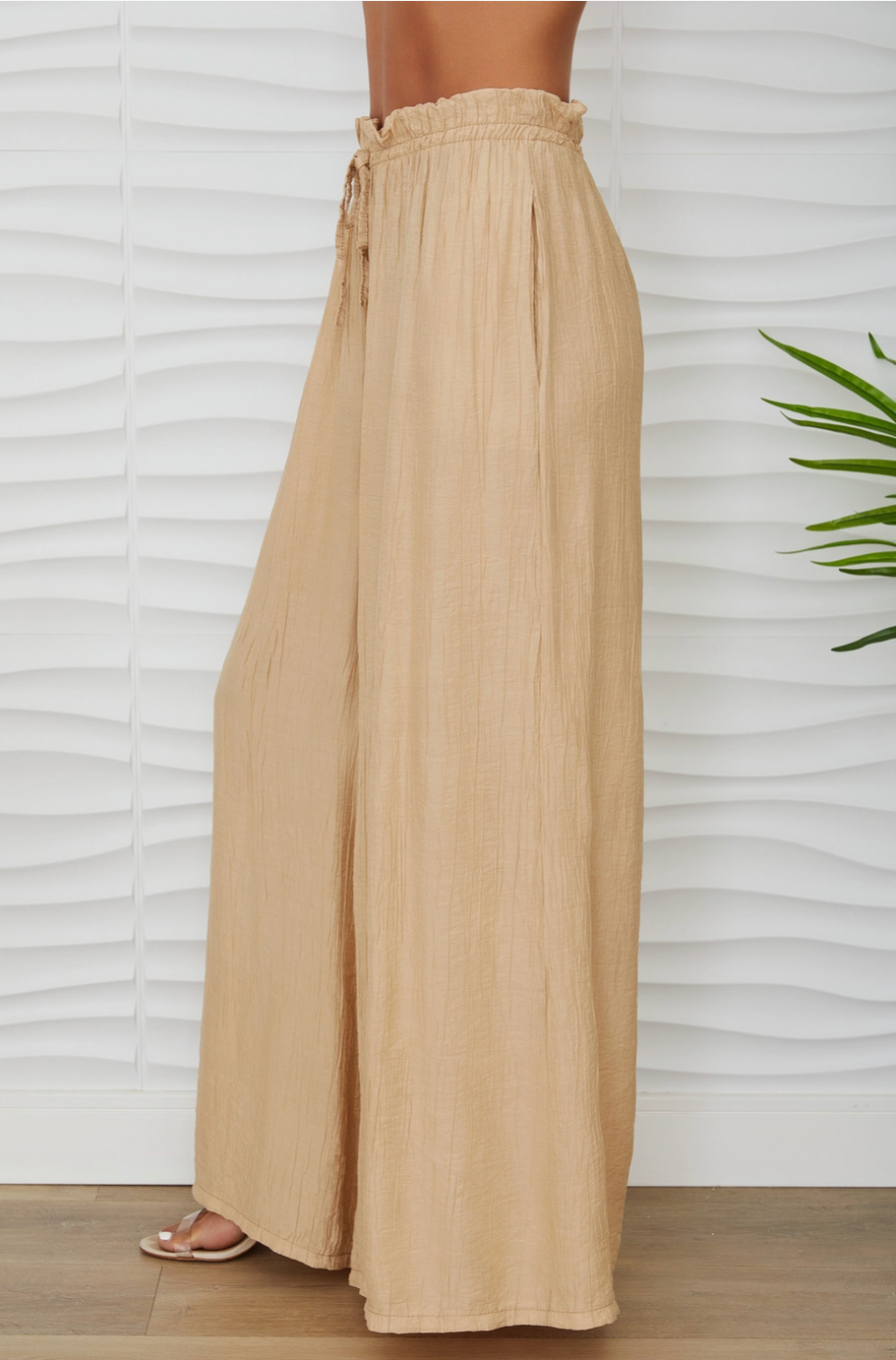 Crinkle Elastic Waist Pant