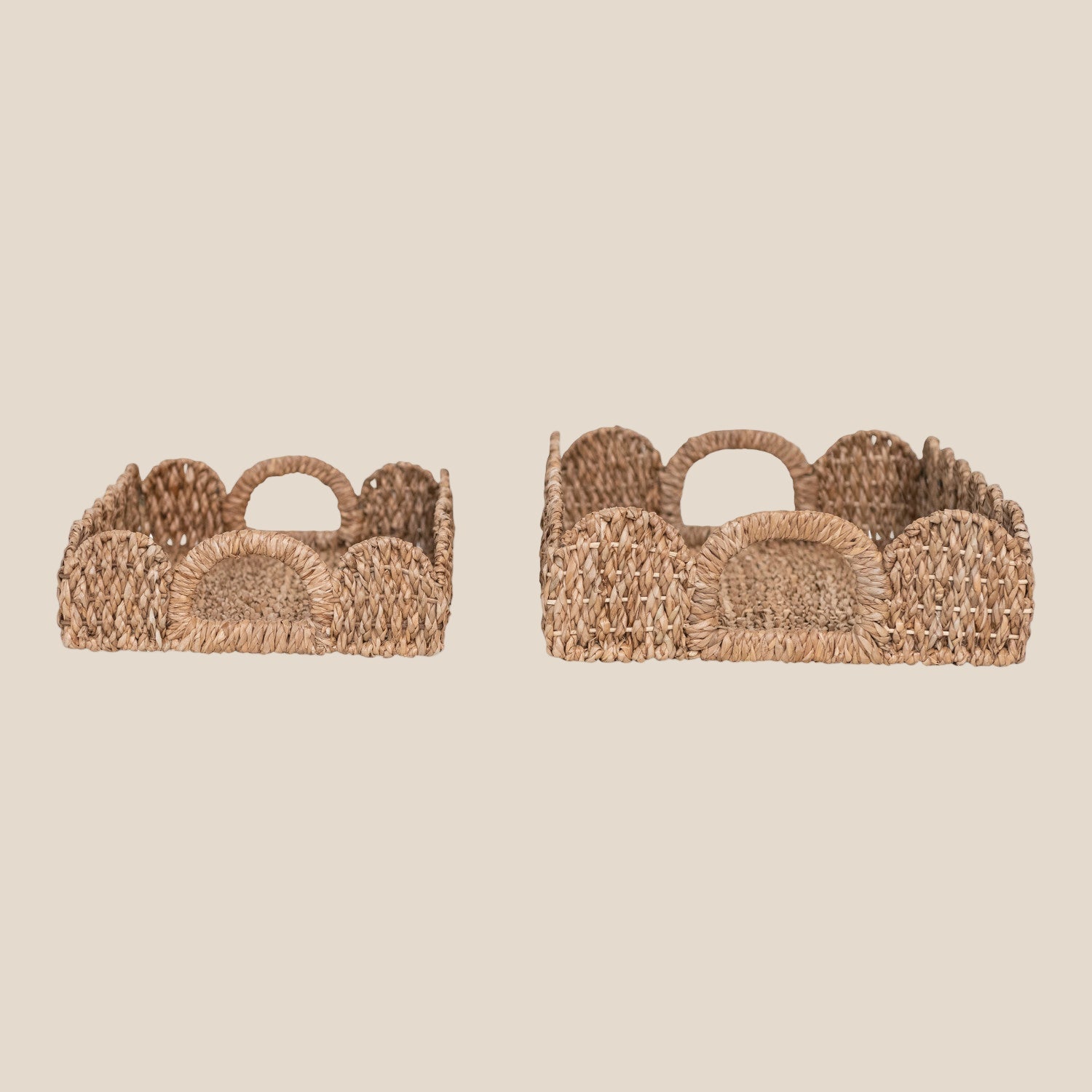 Decorative Braided Bankuan Trays w/ Handles &amp; Scalloped Edge, Set of 2